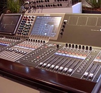 Tontechnik mit Mischpult und Lautsprechern für FRESH Party, Soul & Motown Band Mallorca